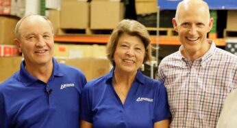 Florida Governor Rick Scott Tours Air2G2 Factory