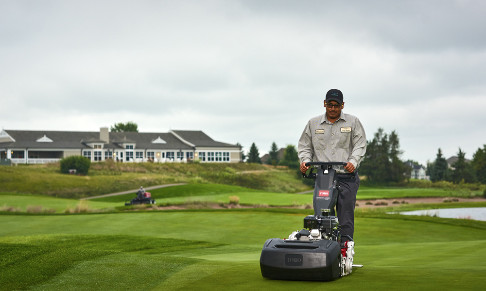 Toro Introduces a New Legend in Walk Greensmowers, The All-New Greensmaster® 1000 Series