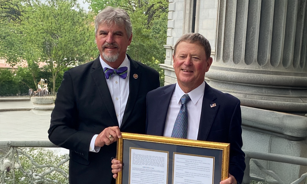 South Carolina’s House of Representatives today honored the career of golf course superintendent Chuck Green.